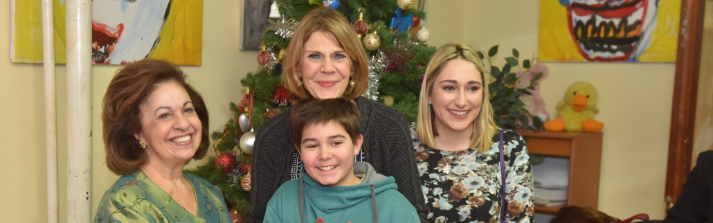 CROWN PRINCESS KATHERINE AND LIFELINE CHICAGO CONTINUE WITH HUMANITARIAN DELIVERIES