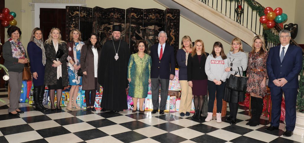 MORE THAN 1,000 CHILDREN AT TRADITIONAL WHITE PALACE CHRISTMAS RECEPTIONS