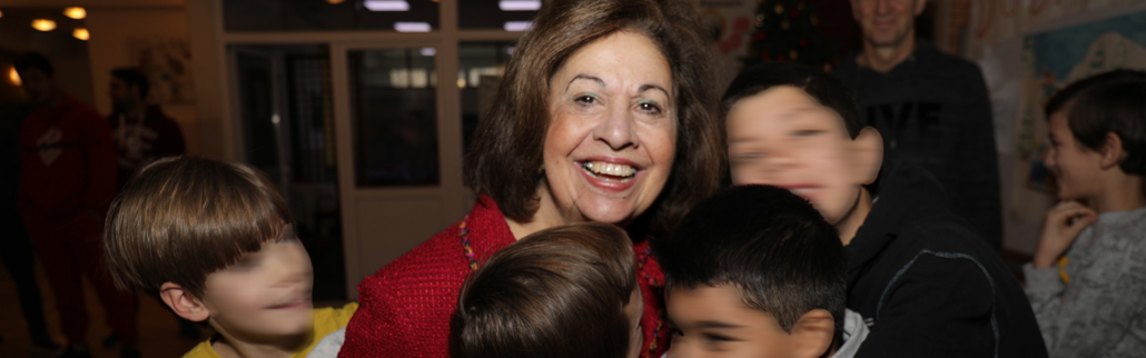 HRH PRINCESS KATHERINE CONTINUES TO DELIVER CHRISTMAS GIFTS