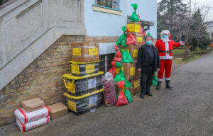 HRH CROWN PRINCESS KATHERINE’S FOUNDATION CONTINUES DISTRIBUTION OF CHRISTMAS PRESENTS FOR CHILDREN