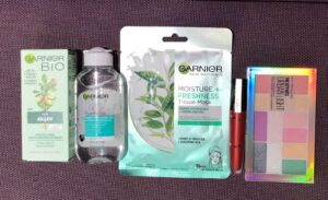 Presents of company L’Oréal for ladies