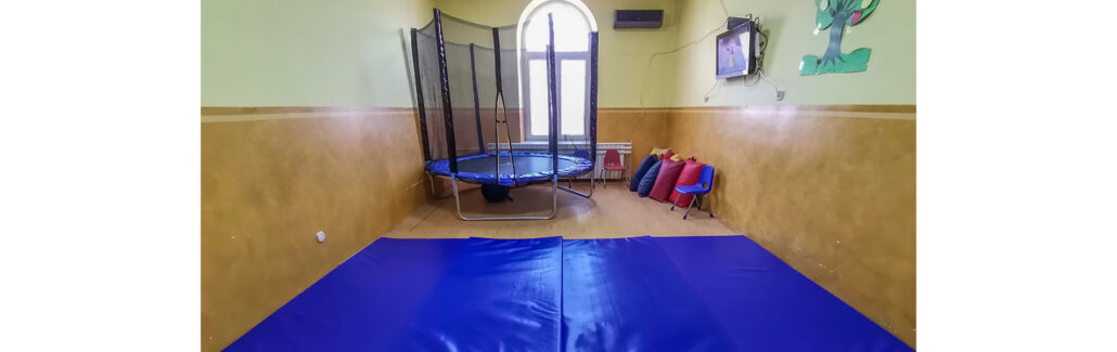 LIFELINE CANADA DONATES THROUGH CROWN PRINCESS KATHERINE FOUNDATION TO CHILDREN HOME IN SERBIA