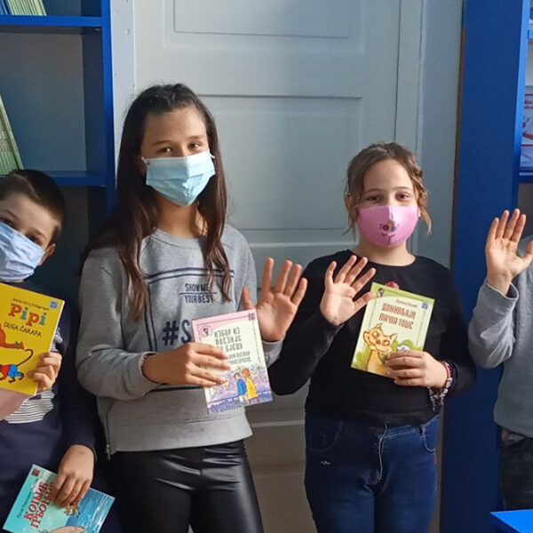 CROWN PRINCESS KATHERINE AND LIFELINE CHICAGO PROVIDE NEW LIBRARY FOR SCHOOL IN REPUBLIKA SRPSKA