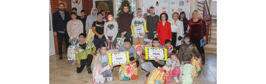 CROWN PRINCESS DELIVERS CHRISTMAS GIFTS FOR ORPHANS IN BELGRADE