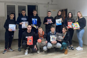 FONDACIJA PRINCEZE KATARINE I LAJFLAJN ČIKAGO DONIRALI OPREMU DOMU UČENIKA SREDNJIH ŠKOLA U IVANJICI