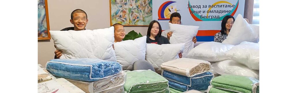 HRH CROWN PRINCESS KATHERINE AND LIFELINE CHICAGO BRING COMFORT TO CHILDREN IN NEED